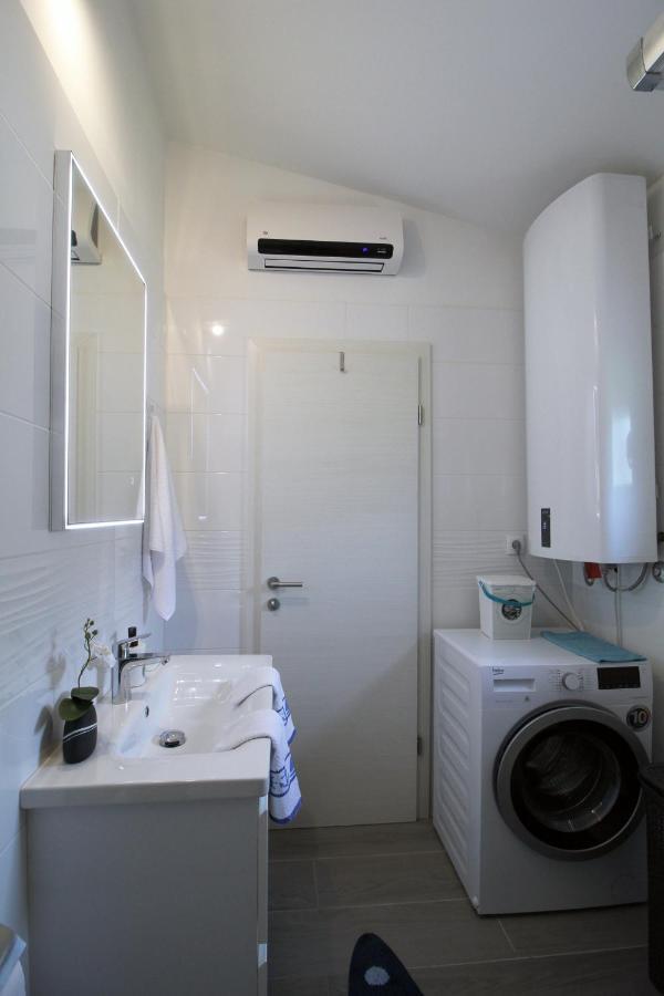 Apartman Cicibella Kastela Exterior photo